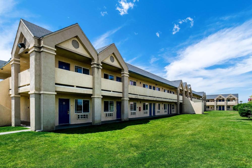 Motel 6-Buttonwillow, Ca Central Exterior photo